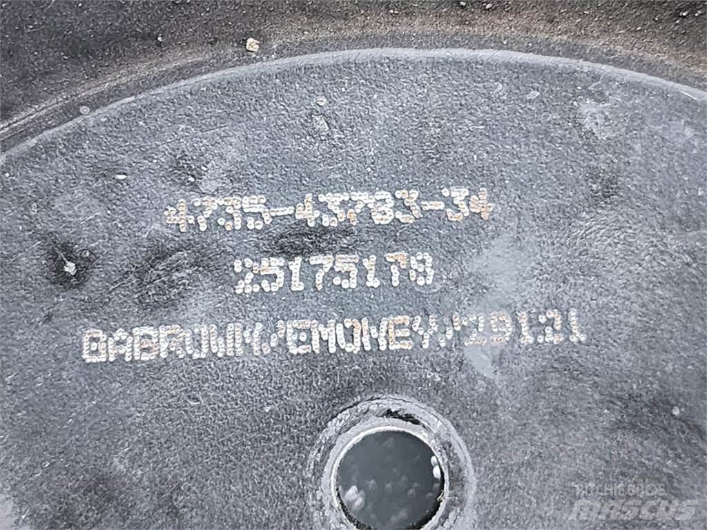Mack  Транспорт - Інші