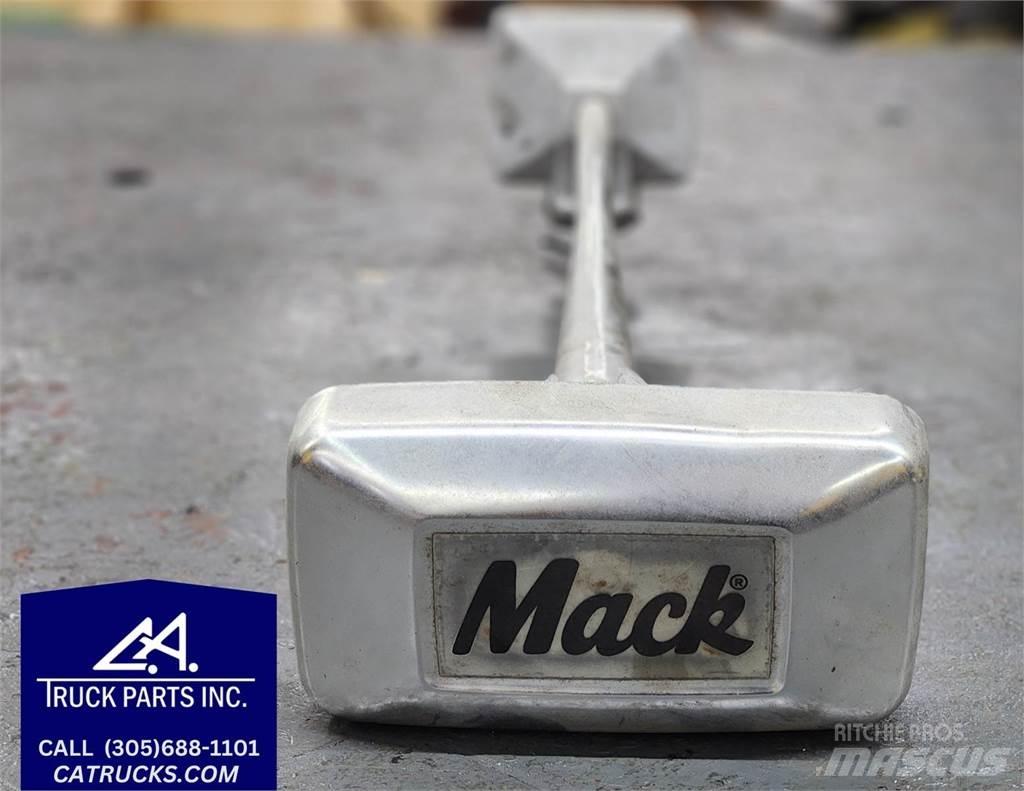 Mack  Електроніка