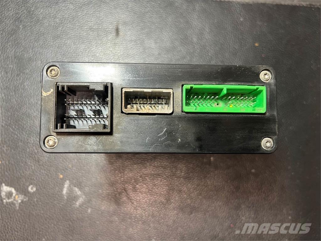 Mack  Електроніка