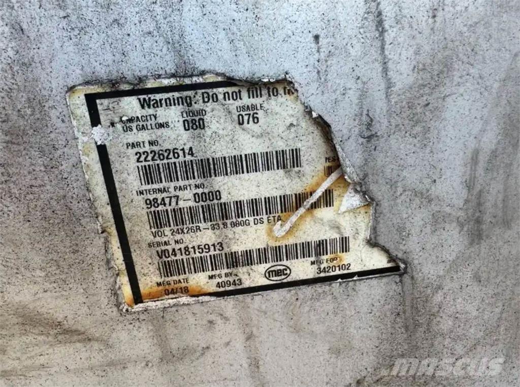 Mack  Вантажівки-цистерни