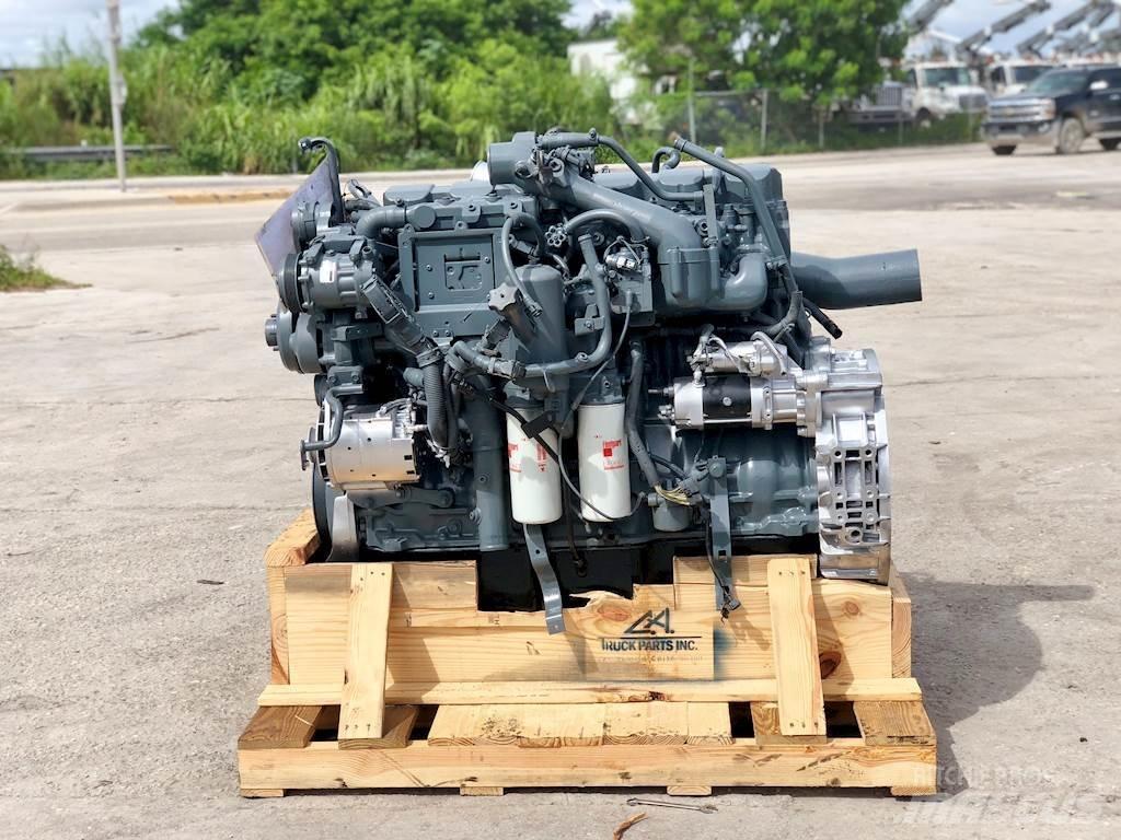 Mack AC427 Двигуни