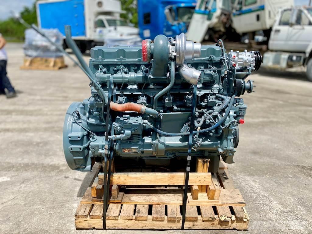 Mack E7 Двигуни