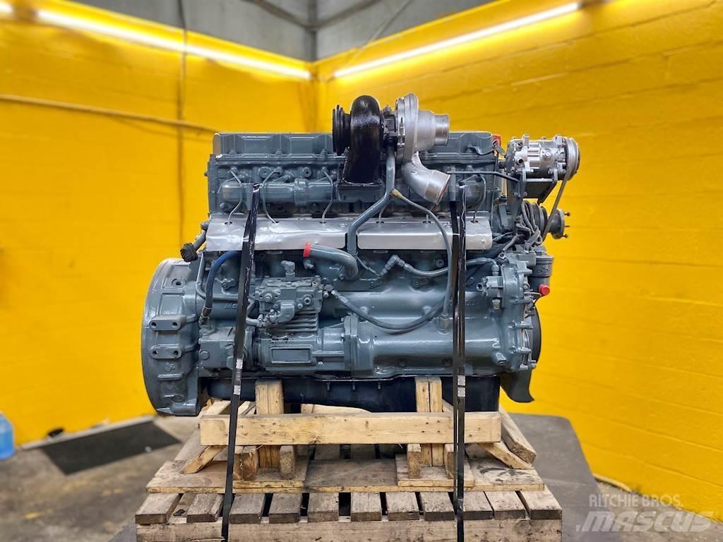 Mack E7 Двигуни