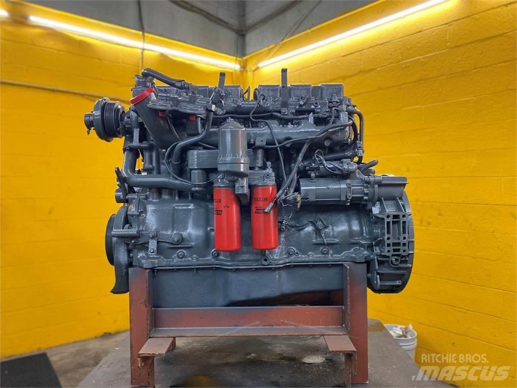 Mack E7 Двигуни