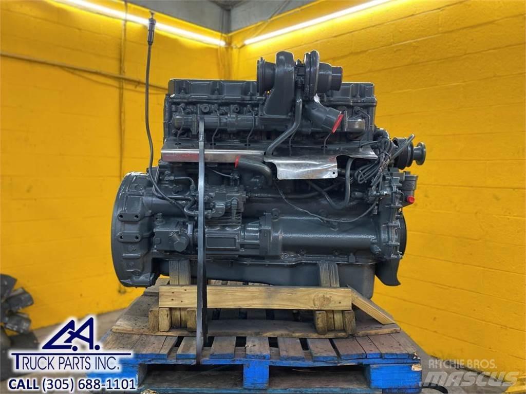 Mack E7 Двигуни