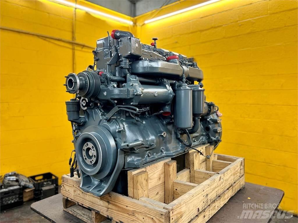Mack E7 Двигуни