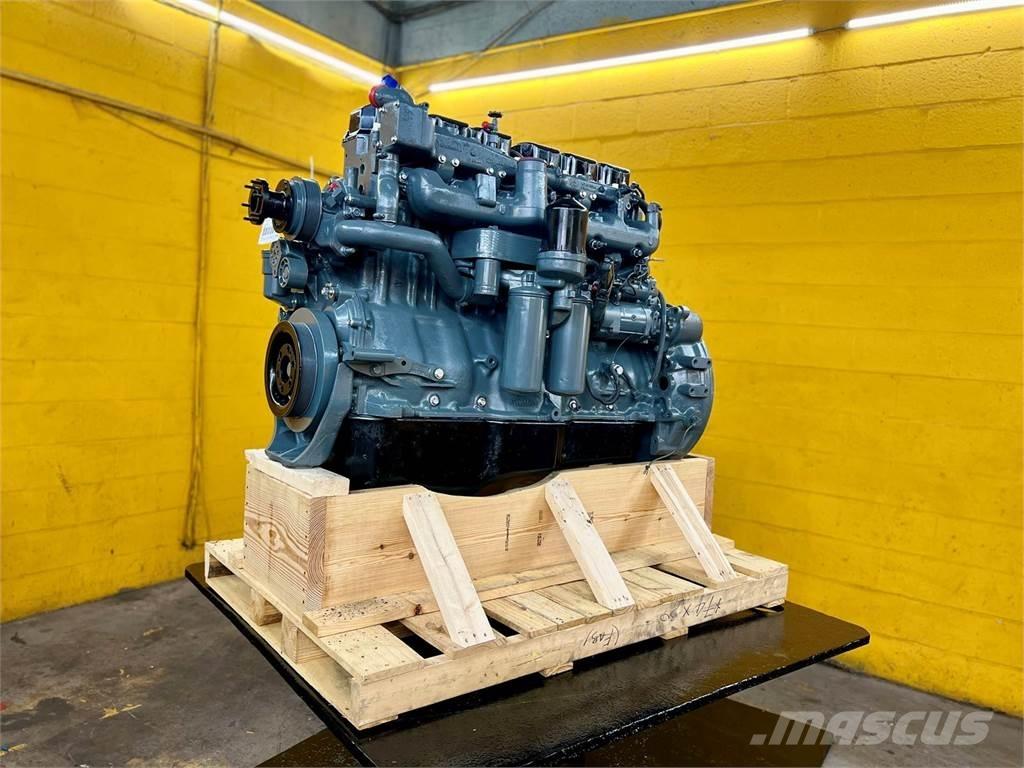 Mack E7 Двигуни