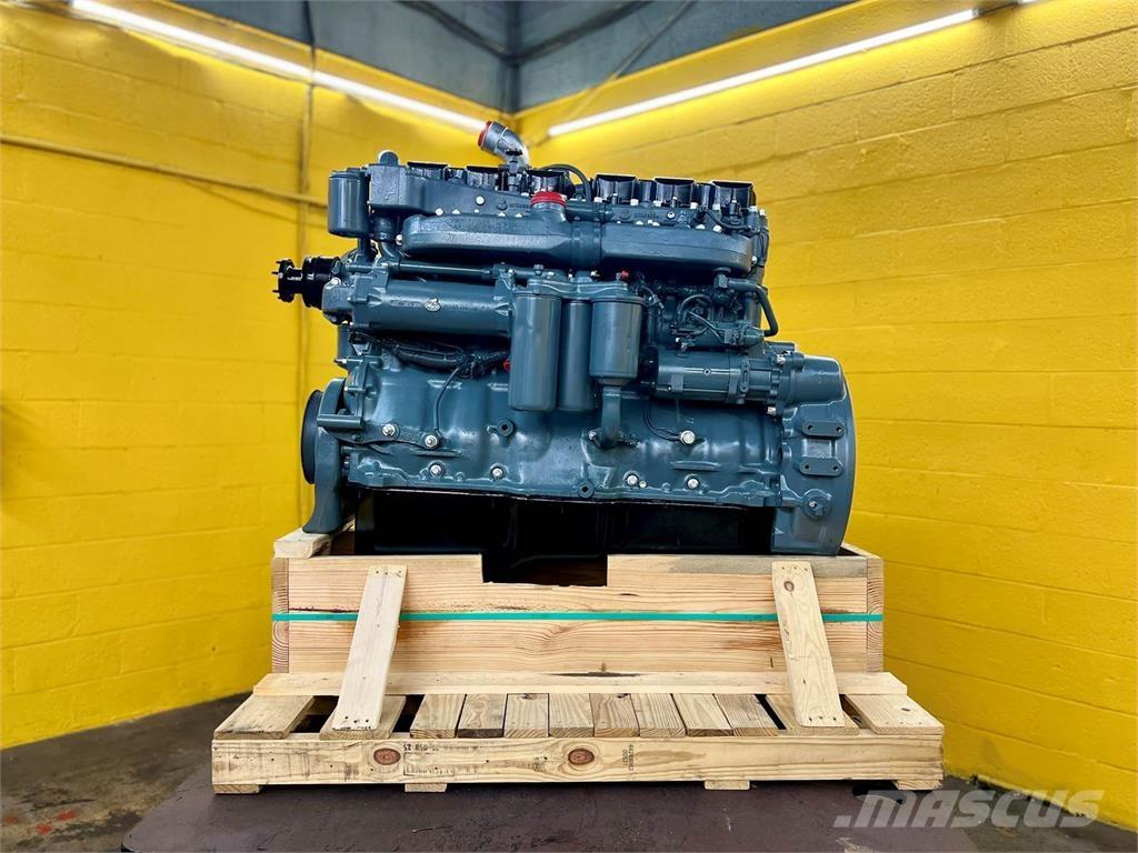 Mack E7 Двигуни