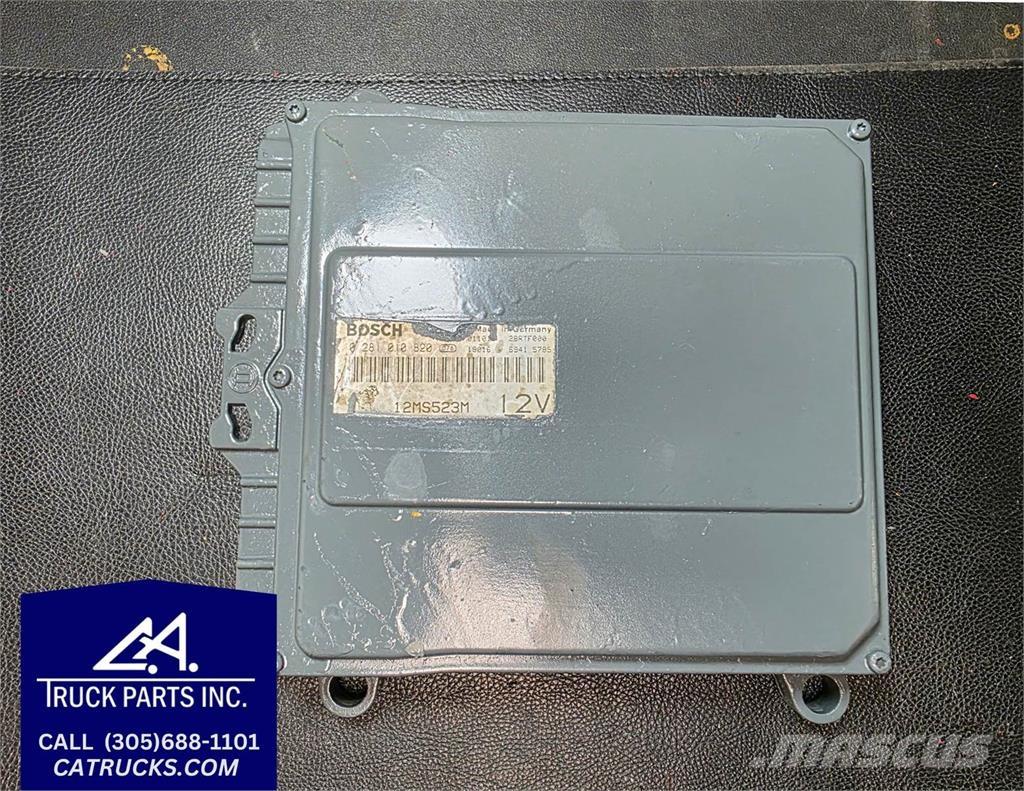 Mack E7 Електроніка