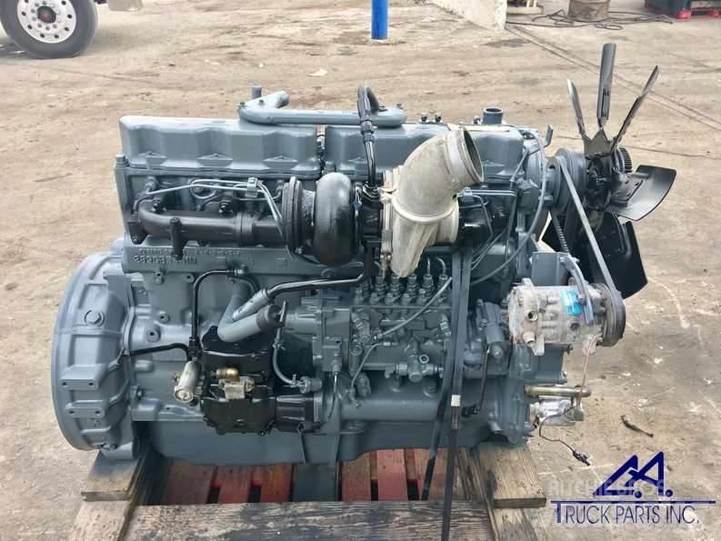 Mack E7 Двигуни