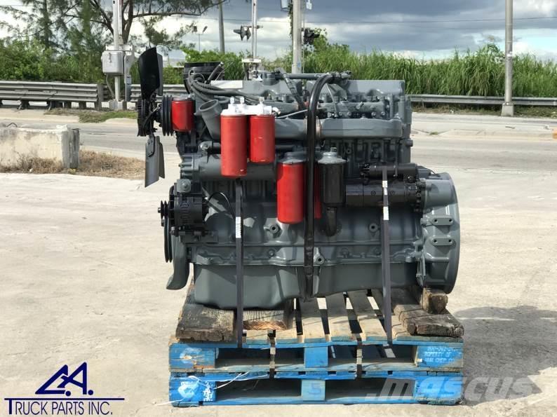 Mack E7 Двигуни