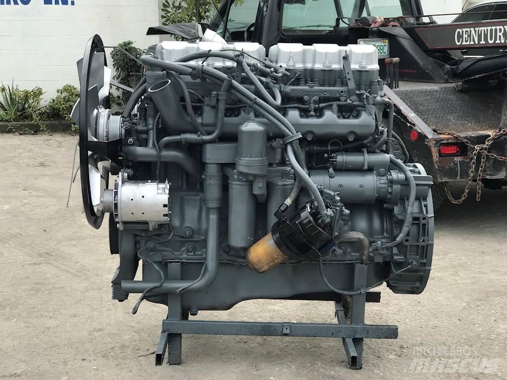 Mack E7 Двигуни