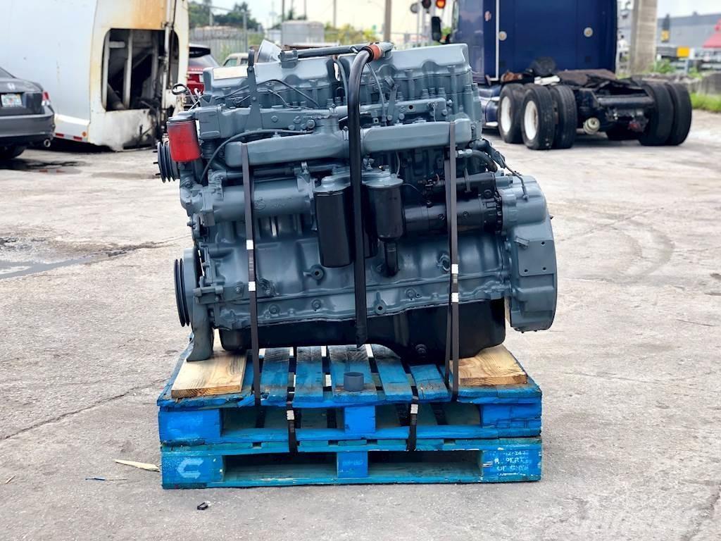 Mack E7-350 Двигуни