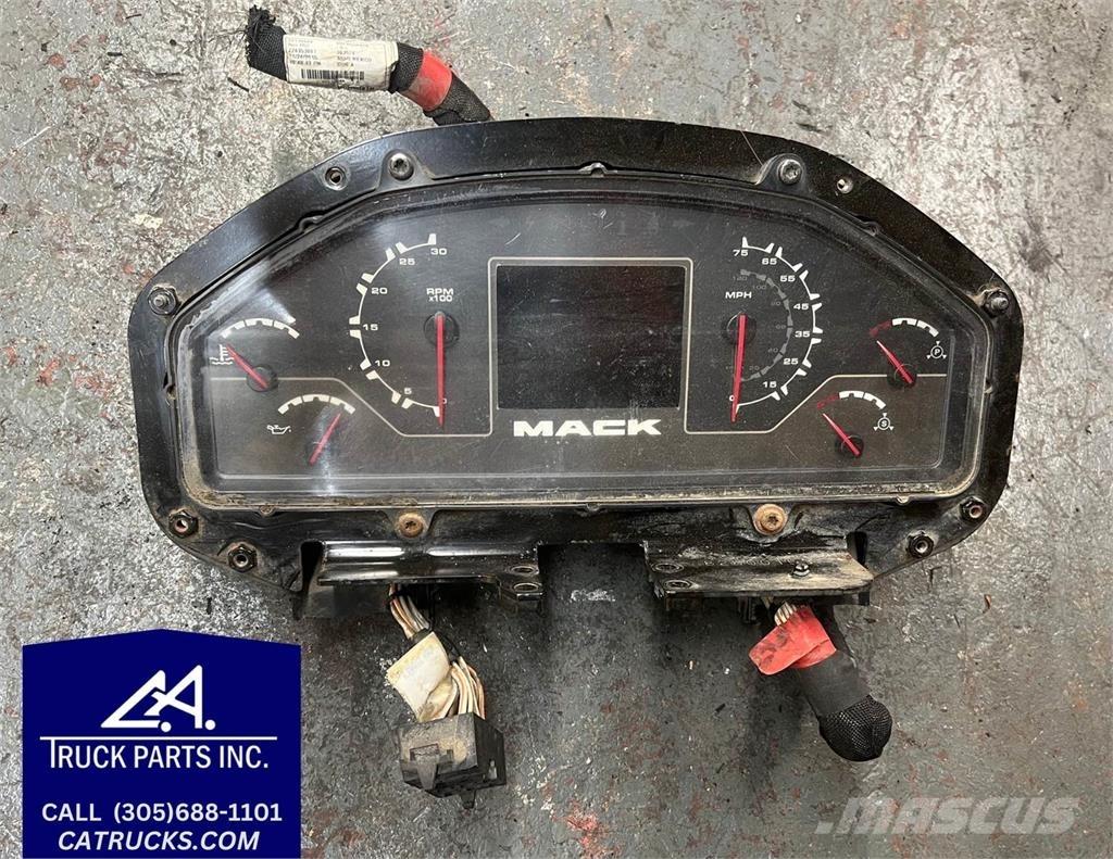 Mack LE613 Транспорт - Інші