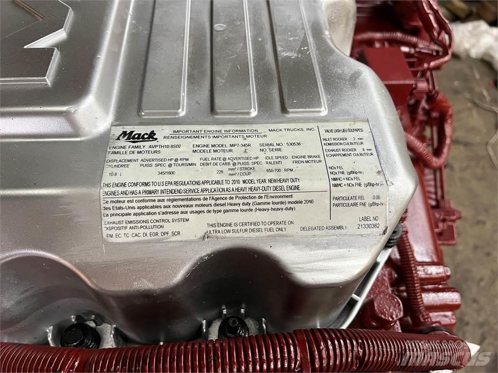 Mack MP7 Двигуни