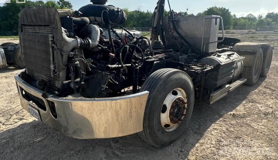 Mack MP7 Двигуни