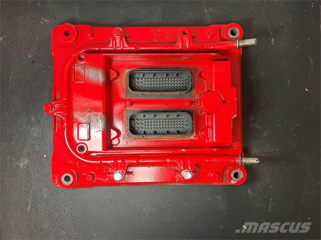 Mack MP7 Електроніка