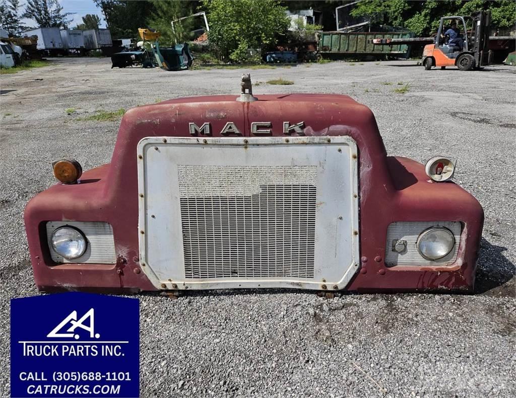 Mack Other Транспорт - Інші