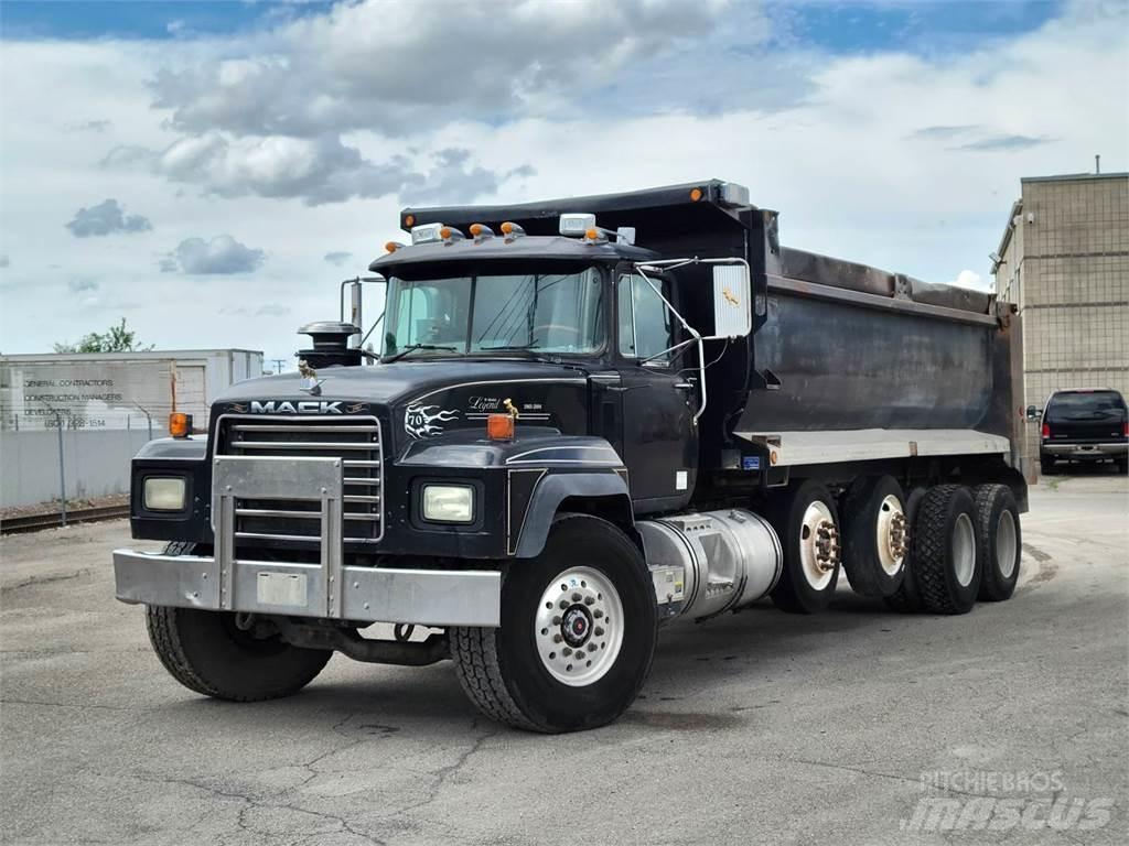Mack RD690 Самоскиди