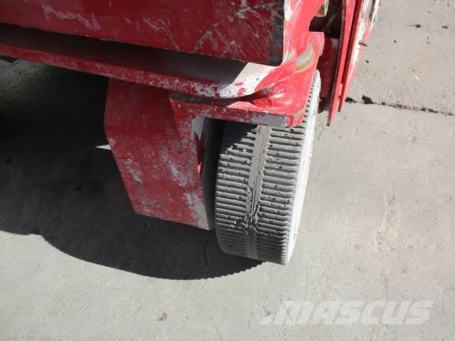 MEC 1330SE Підйомники-ножиці