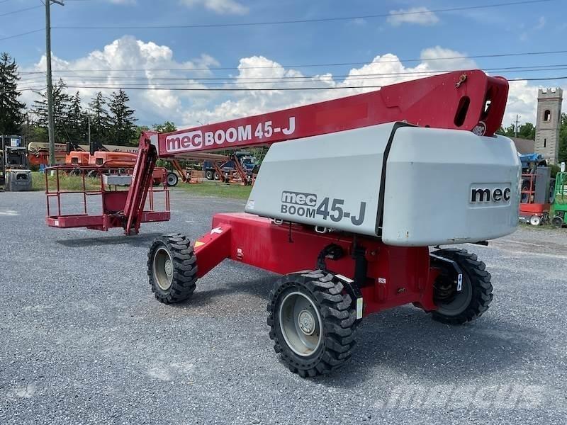 MEC 45J Телескопічні підйомники