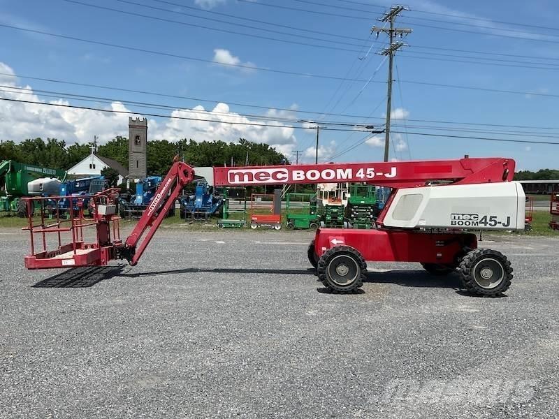 MEC 45J Телескопічні підйомники