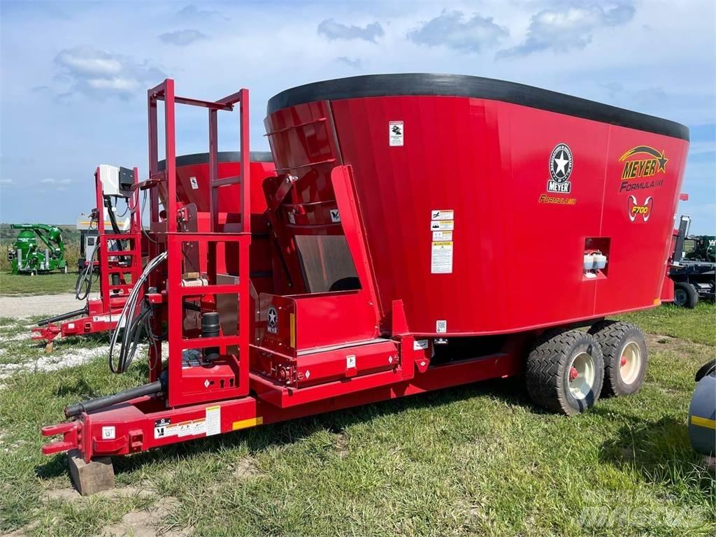 Meyer F700 Завантажувачі змішувальних машин