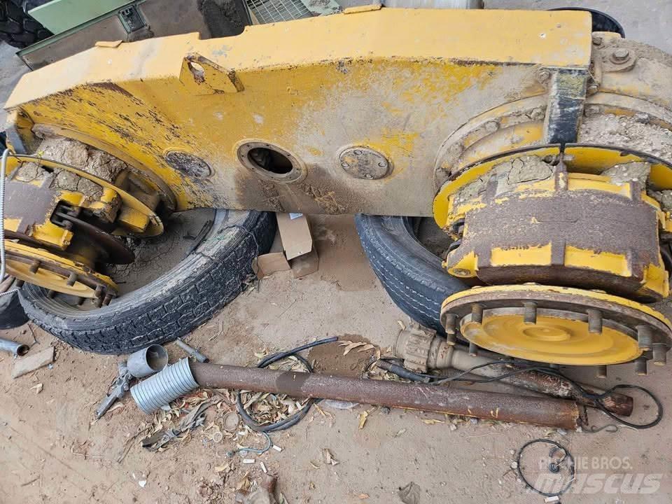 Moxy MT-30 Зчленовані самоскиди