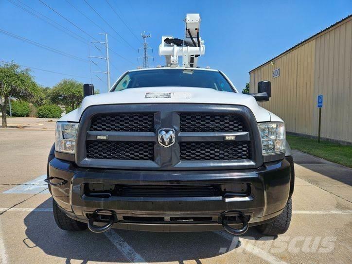 RAM 5500 Автовишки на базі вантажівки