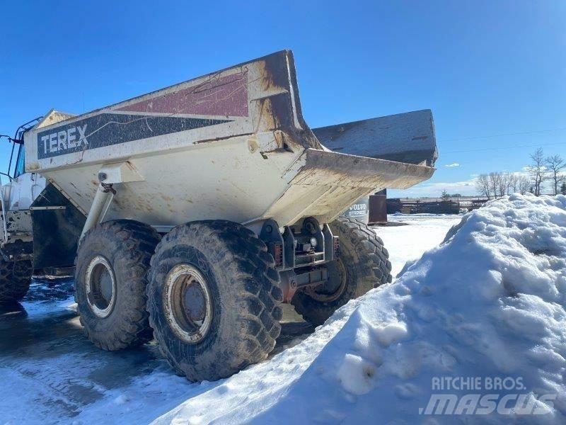 Terex TA30 Зчленовані самоскиди
