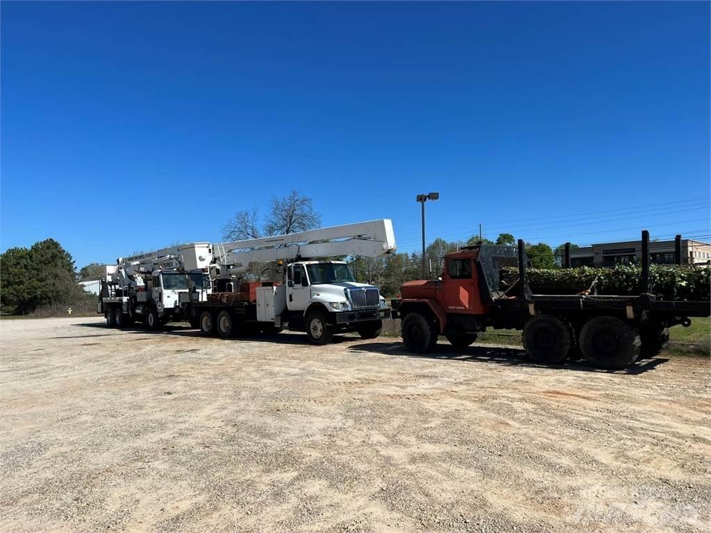 Terex TM85 Автовишки на базі вантажівки