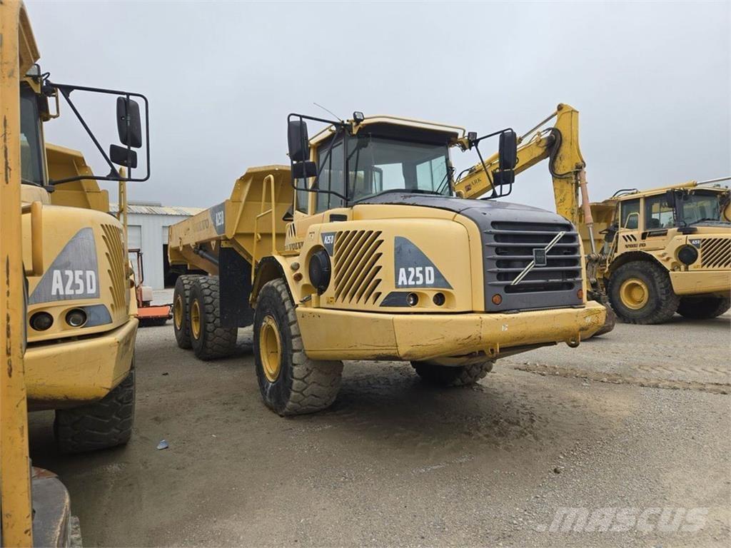Volvo A25D Зчленовані самоскиди