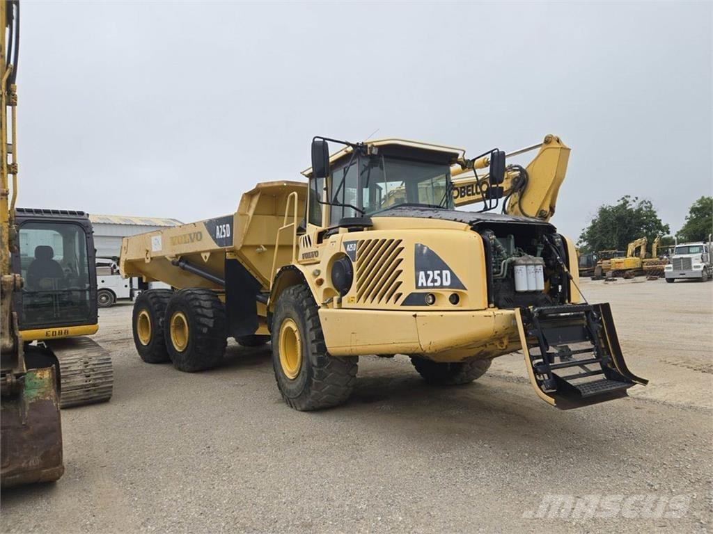 Volvo A25D Зчленовані самоскиди