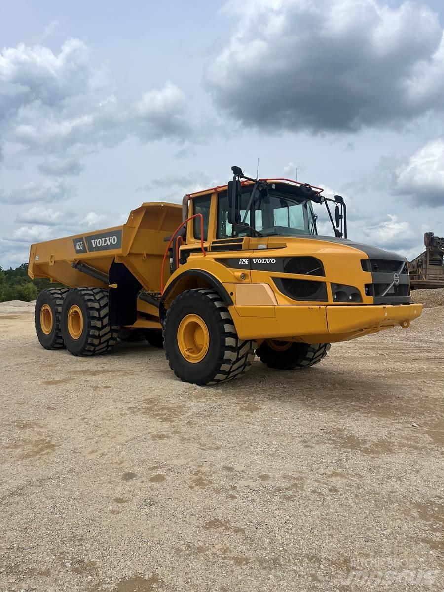 Volvo A25G Зчленовані самоскиди