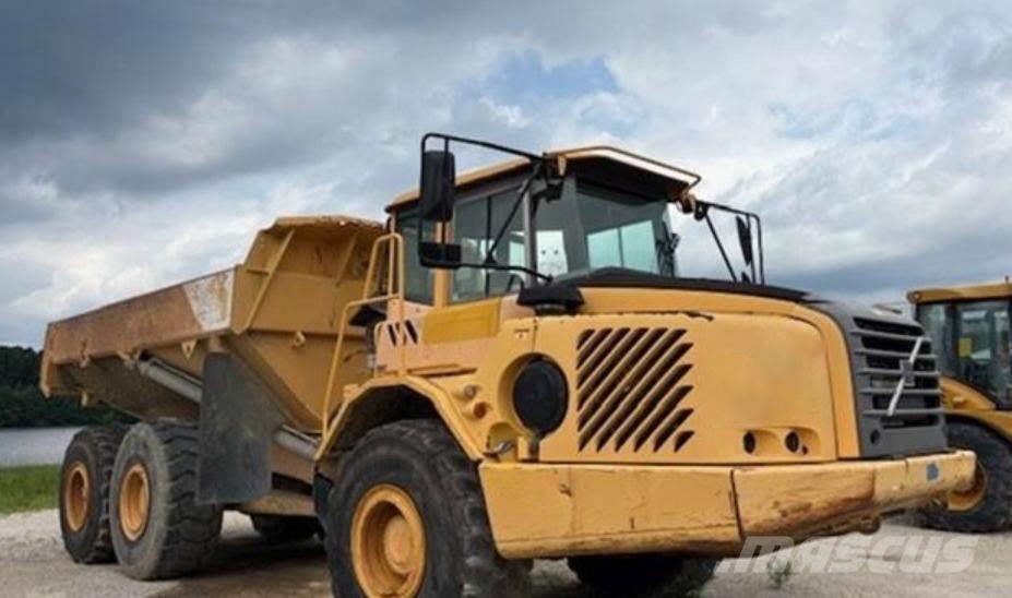 Volvo A30D Зчленовані самоскиди
