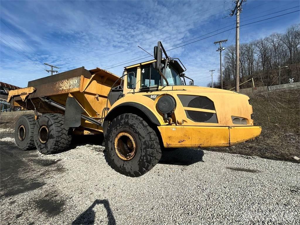 Volvo A40F Зчленовані самоскиди