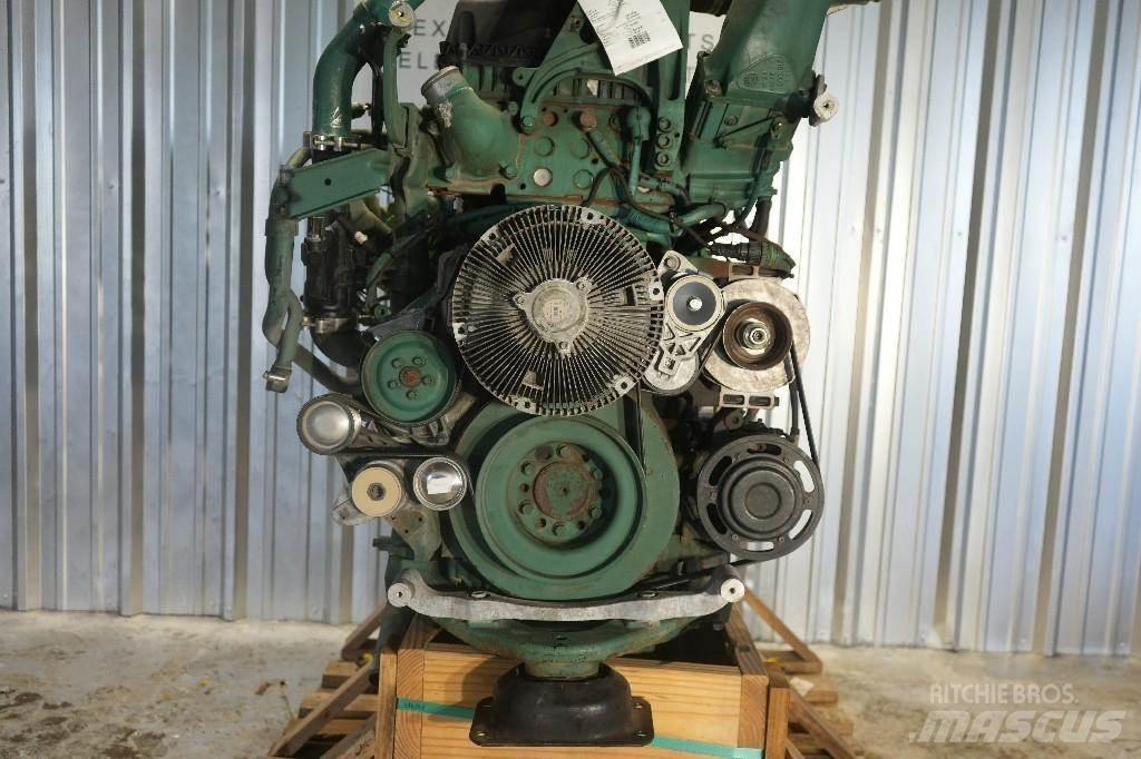 Volvo D13 Двигуни