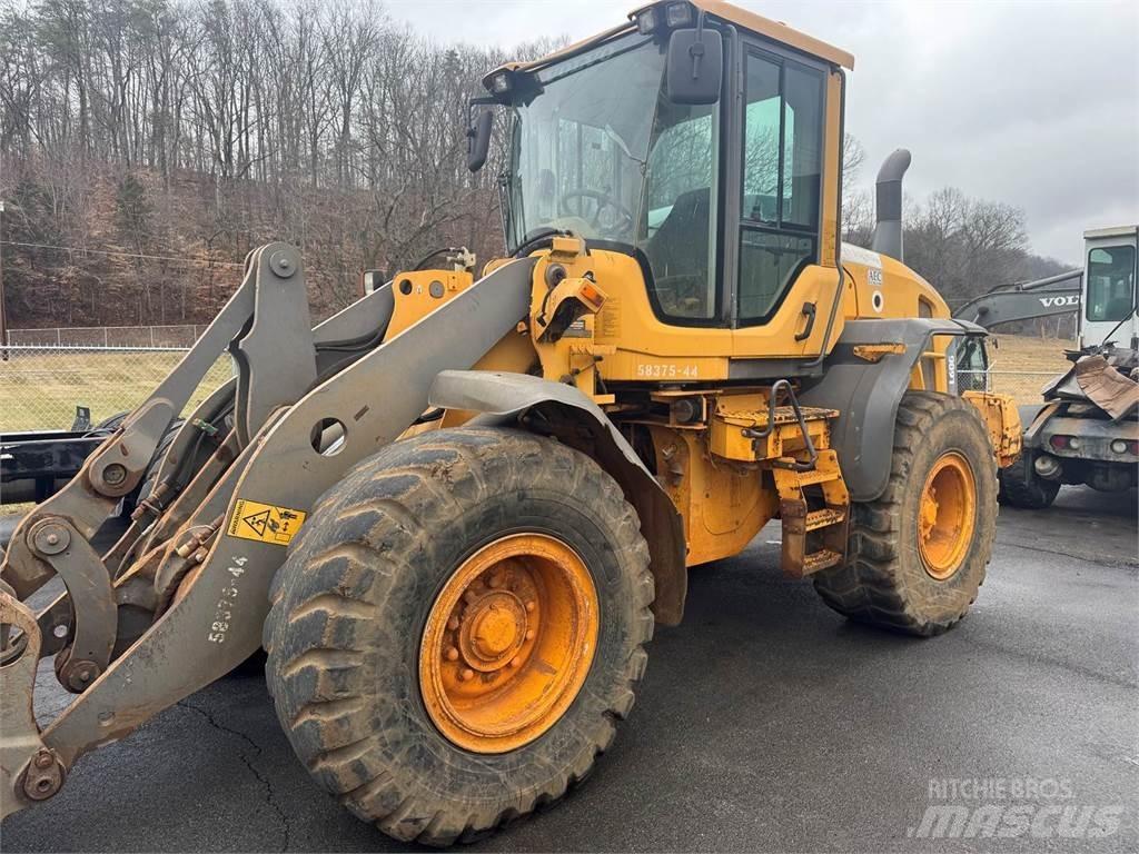 Volvo L60G Фронтальні навантажувачі