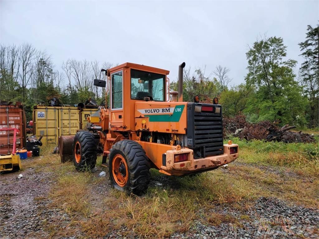 Volvo L70C Фронтальні навантажувачі