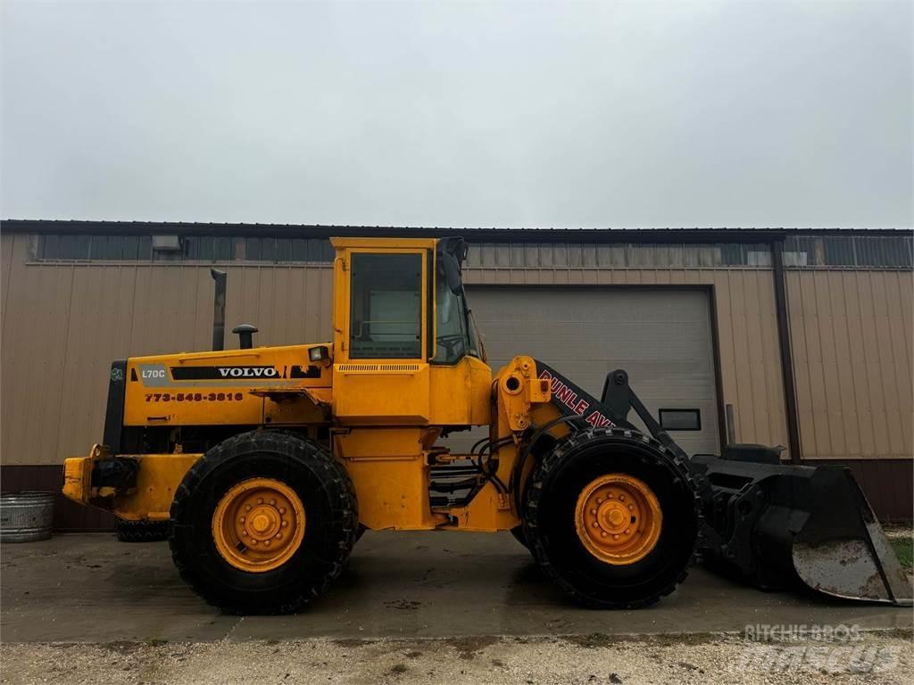 Volvo L70C Фронтальні навантажувачі