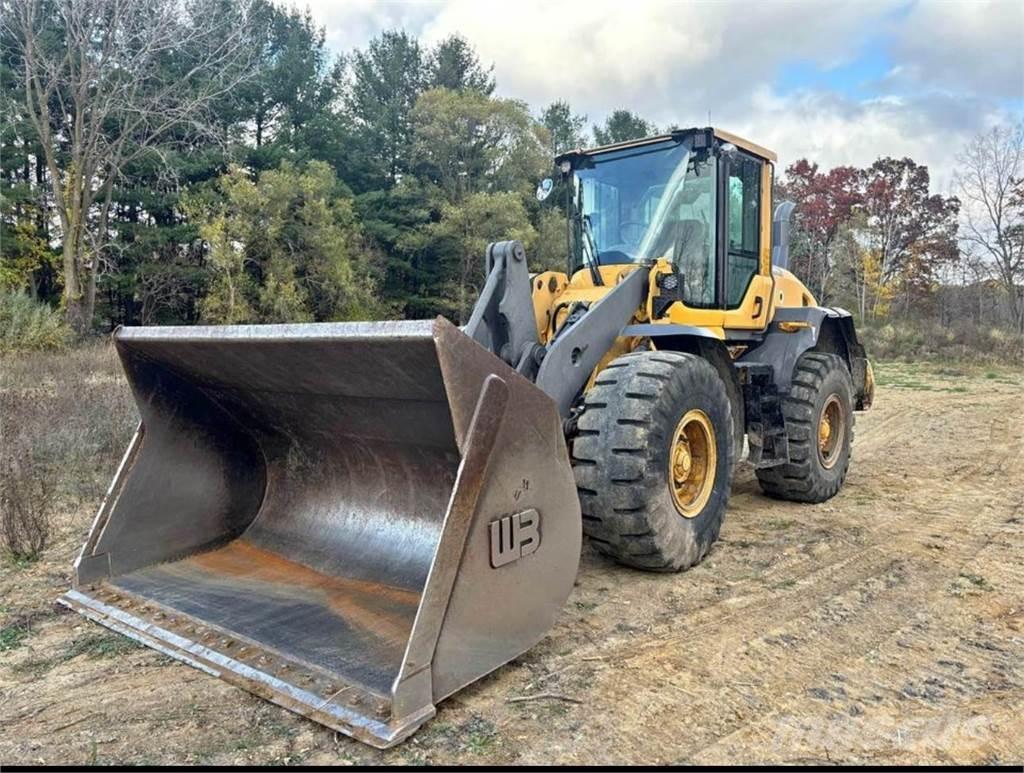 Volvo L70G Фронтальні навантажувачі