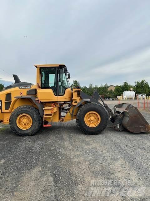 Volvo L70H Фронтальні навантажувачі