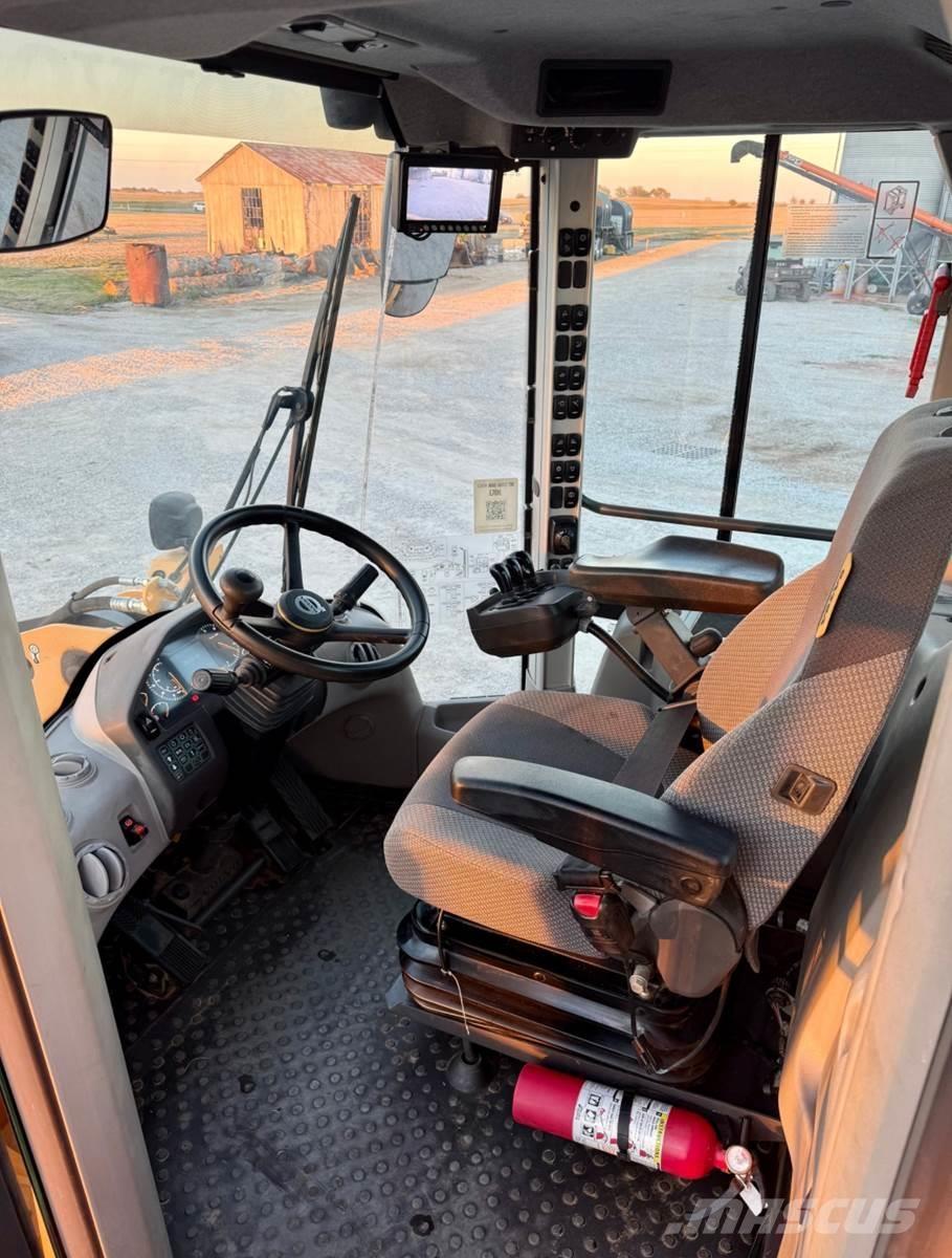 Volvo L70H Фронтальні навантажувачі