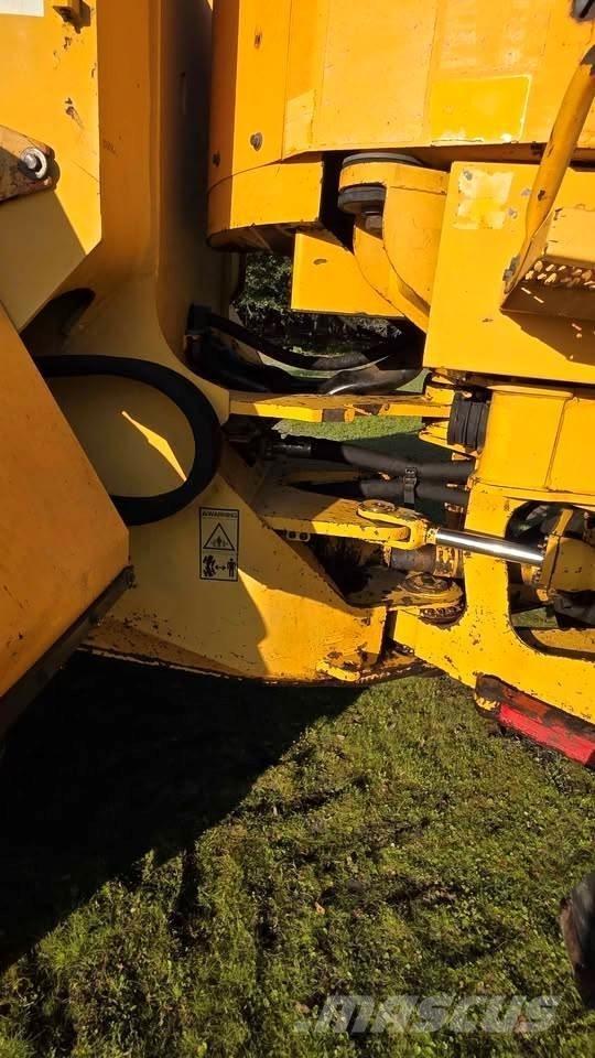 Volvo L90C Фронтальні навантажувачі
