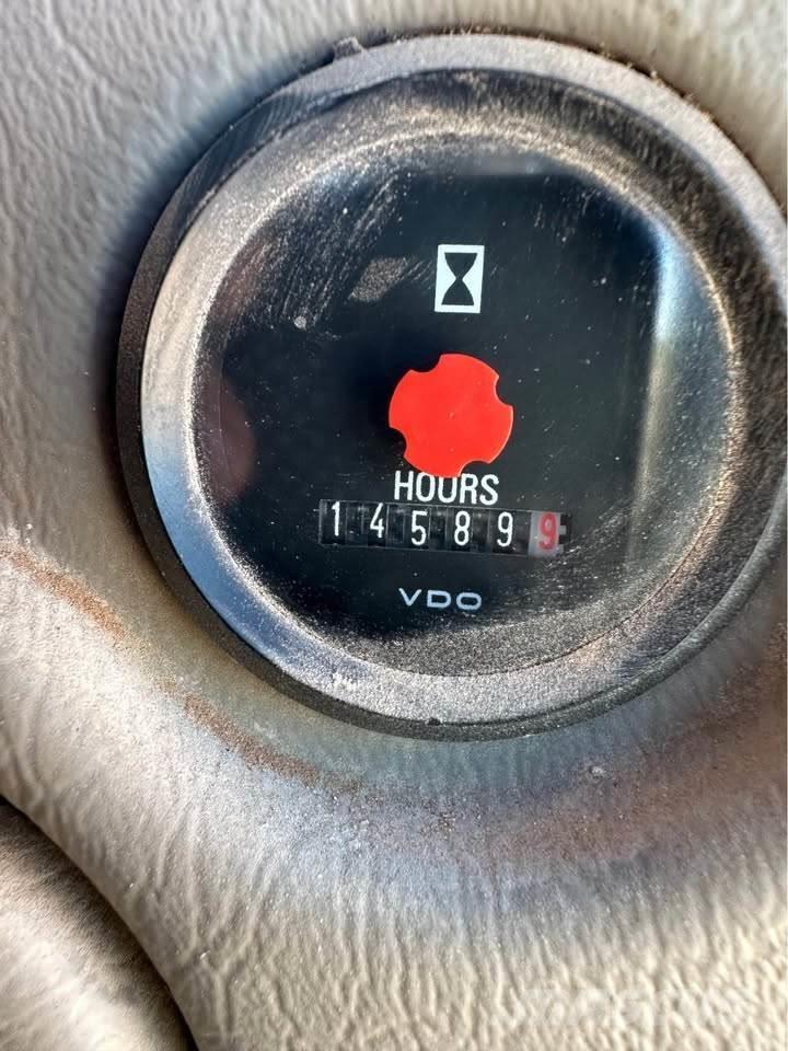 Volvo L90F Фронтальні навантажувачі