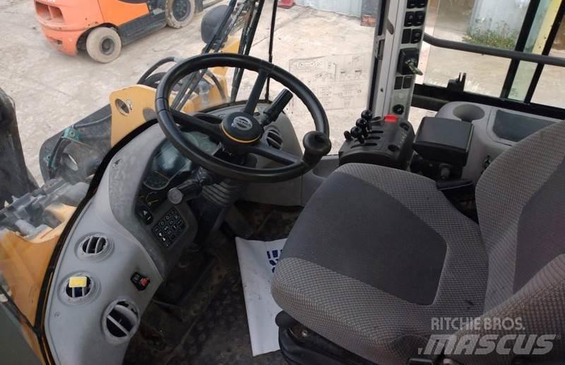 Volvo L90H Фронтальні навантажувачі