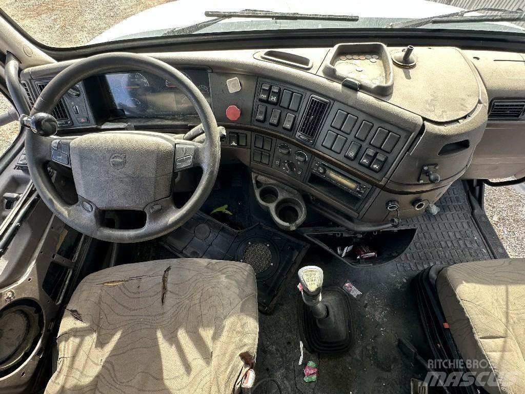 Volvo VNL Евакуатори