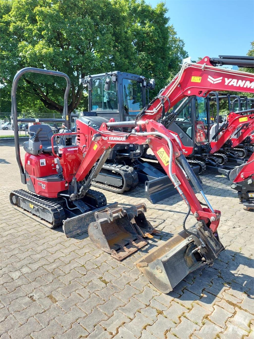 Yanmar Vio 12 Гусеничні екскаватори