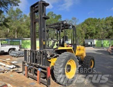 JCB 930 Інше