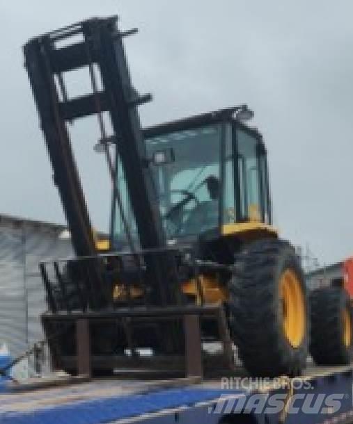 JCB 930 Інше
